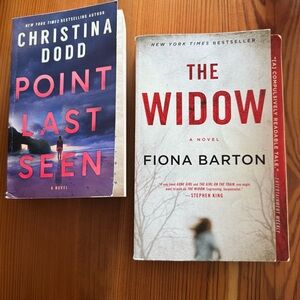 The Widow & Point Last Seen - Paperback Mysteries (Red, Blue, White)